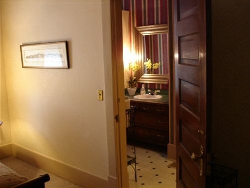 The Lattice Inn Μοντγκόμερι Εξωτερικό φωτογραφία